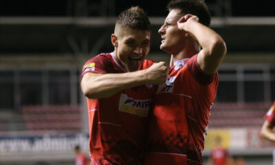 Miloš Luković slavi gol
