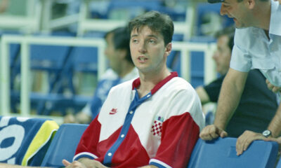TONI KUKOC, kosarkas Hrvatske, na utakmici Eurobasketa 1995, protiv Spanije u hali OAKA Marusi. Atina, 24.06.1995. foto: Nebojsa Parausic Kosarka, Prvenstvo Evrope, Hrvatska, Spanija