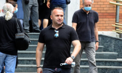 OGNJEN KOROMAN, na sahrani Ilija Petkovic, u aleji velikana na Novom groblju. Beograd, 02.07.2020.