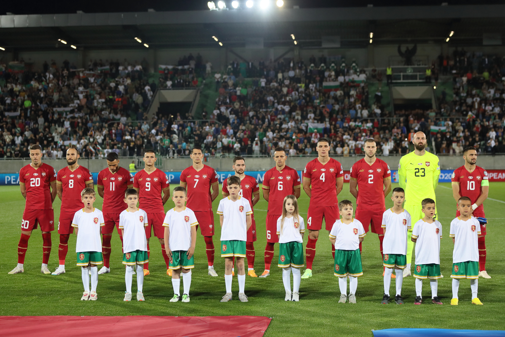 SERGEJ MILINKOVIC SAVIC, NEMANJA GUDELJ, FILIP KOSTIC, DEJAN JOVELJIC, SASA LUKIC, ANDRIJA ZIVKOVIC, NEMANJA MAKSIMOVIC, NIKOLA MILENKOVIC, STRAHINJA PAVLOVIC, VANJA MILINKOVIC SAVIC golman, DUSAN TADIC EKIPA fudbalera reprezentacije Srbije na utakmici kvalifikacija za UEFA Evropsko prvenstvo 2024 godine protiv Bugarske na stadionu Huvefarma, Razgrad 20.06.2023. godine Foto: Marko Metlas Fudbal, Reprezentacija, Srbija, Bugarska, UEFA Evropsko prvenstvo, EURO 2024