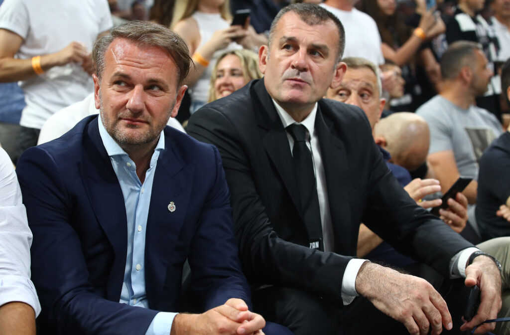 OSTOJA MIJAILOVIC predsednik i ZORAN SAVIC sportski direktor Partizana, na utakmici finala plejofa ABA lige protiv Crvene zvezde, u hali Aleksandar Nikolic. Beograd, 22.06.2023. foto: NMN Press / vm Kosarka, Finale play off ABA league, Crvena zvezda, Partizan