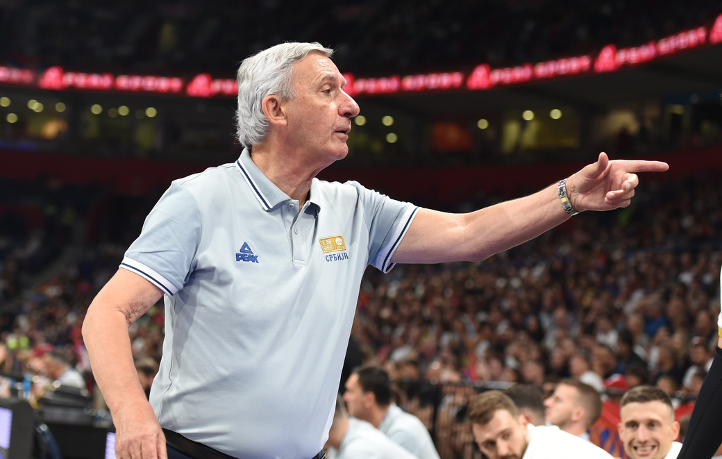 SVETISLAV PESIC selektor i trener kosarkasa reprezentacije Srbije na prijateljskoj utakmici pred FIBA Svetsko prvenstvo 2023 protiv Portorika u hali Stark Beogradska arena, Beograd 16.08.2023. godine Foto: Marko Metlas Kosarka, Srbija, Portoriko, Prijateljska utakmica