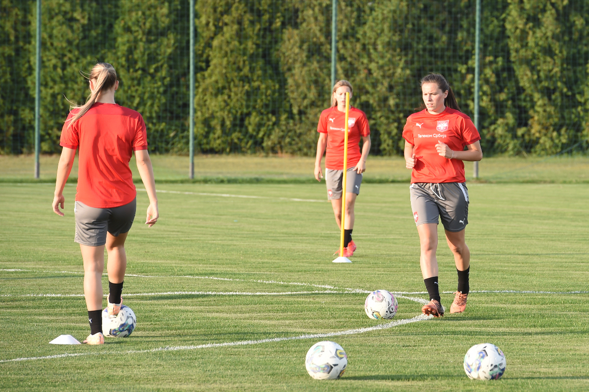 Trening fudbalerki Srbije, pred put u Poljsku, u SC FSS. DINA BLAGOJEVIC Stara Pazova, 18.09.2023. photo: Nebojsa Parausic Fudbal, Zene, Srbija