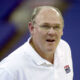 GEORGE KARL - Dzordz Karl selektor trener kosarkasa reprezentacije Amerike na utakmici Svetskog prvenstva u Indijanapolisu Amerika protiv Nemacke u hali RCA Dom 30.08.2002. godine Foto: Marko Metlas