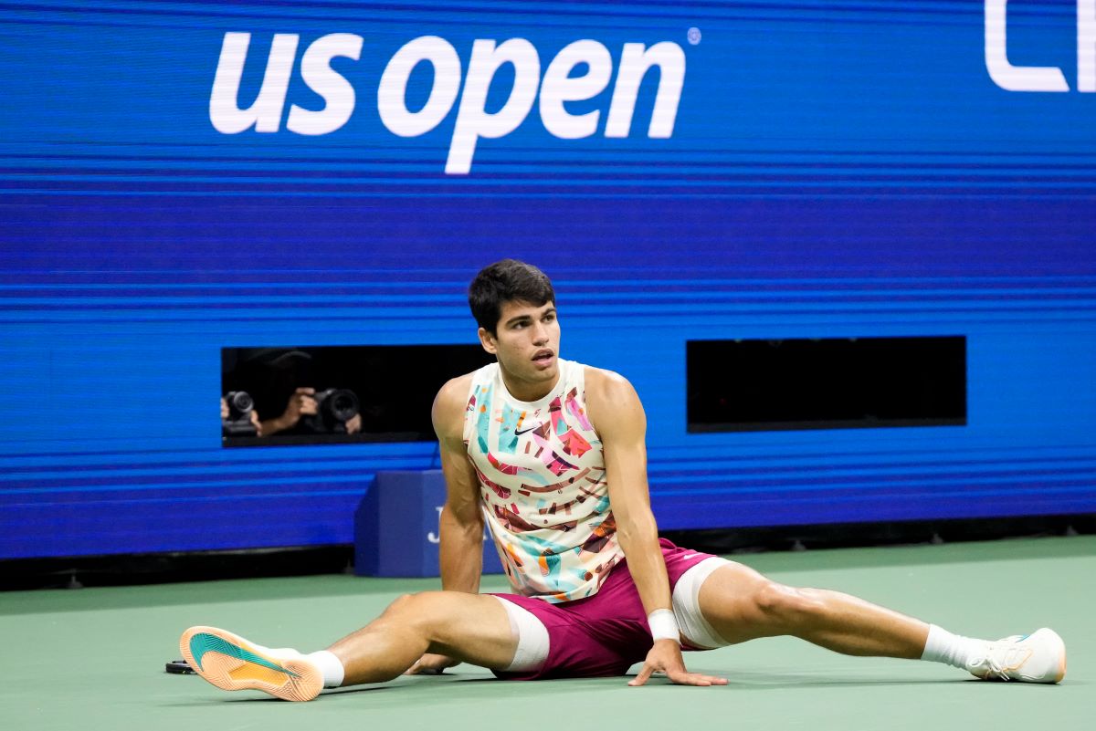 Karlos Alkaraz u meču protiv Danila Medvedeva u polufinalu US opena