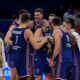 Slavlje košarkaša Srbije posle pobede nad Litvanijom u četvrtfinalu Svetskog prvenstva u Manili