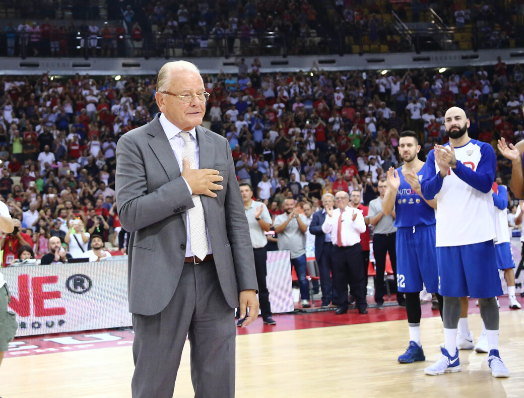 DUŠAN IVKOVIĆ