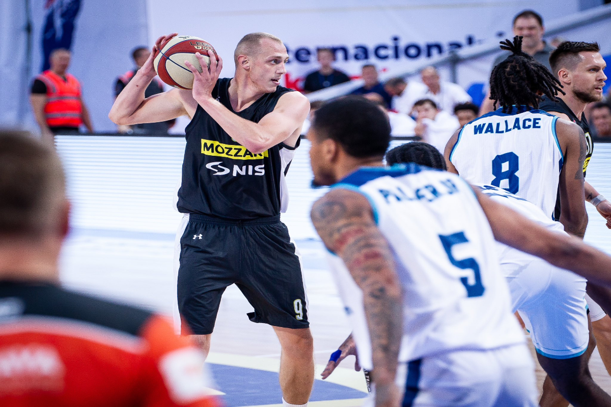 Smailagić (Partizan) na turniru Igokee u Laktašima