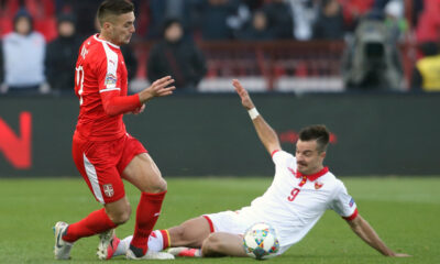 DUSAN TADIC fudbaler reprezentacije Srbije na utakmici UEFA Lige nacija protiv STEFAN MUGOSA iz Crne Gore na stadionu Rajko Mitic, Beograd 17.11.2018. godine Foto: Marko Metlas Fudbal, Reprezentacija, Srbija, Crna Gora, UEFA Liga nacija