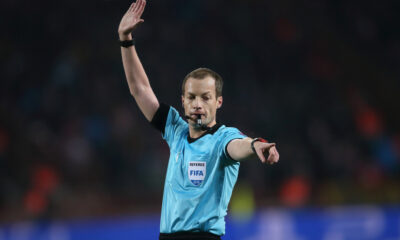 WILLIAM COLLUM Vilijam Kolum sudija iz Skotske fudbaleri Crvene zvezde na utakmici UEFA Lige Sampiona protiv Pari Sen Zermena PSZ na stadionu Rajko Mitic, Beograd 11.12.2018. godine Foto: Marko Metlas Fudbal, Crvena zvezda, UEFA Liga Sampiona , Pari Sen Zermen PSG