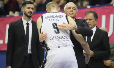 ALEN SMAILAGIC i ZELIMIR OBRADOVIC ZELJKO trener kosarkasa Partizana na utakmici Jadranske ABA lige protiv Mege u hali Ranko Zeravica, Beograd 23.10.2023. godine Foto: Marko Metlas Kosarka, Partizan, Jadranska ABA liga, Mega
