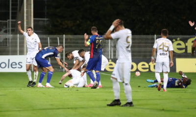 fudbaler Cukarickog na utakmici Mocart Superlige protiv Vojvodine na stadionu Cukarickog, Beograd 29.10.2023. godine Foto: Ivica Veselinov / MN PRESS FUDBAL, FOOTBALL, MOZZART SUPERLIGA, PRVENSTVO SRBIJE, NATIONAL CHAMPIONSHIP, FK CUKARICKI, FK VOJVODINA