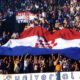 Navijaci fudbalskog kluba Kroacija (Dinamo) na utakmici prvog kola kvalifikacija za Ligu Sampiona protiv Partizana na stadionu Maksimir u Zagrebu, Hrvatska 30.07.1997. godine Foto: Marko Metlas