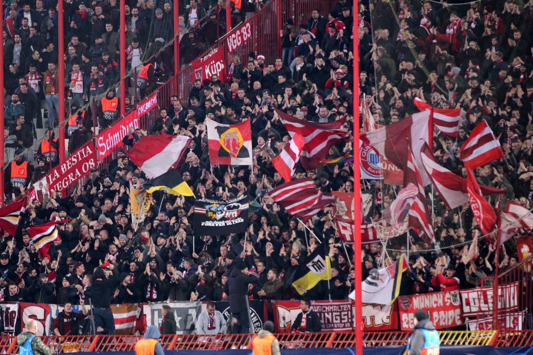Bajern AEK i Galatasaraj UEFA