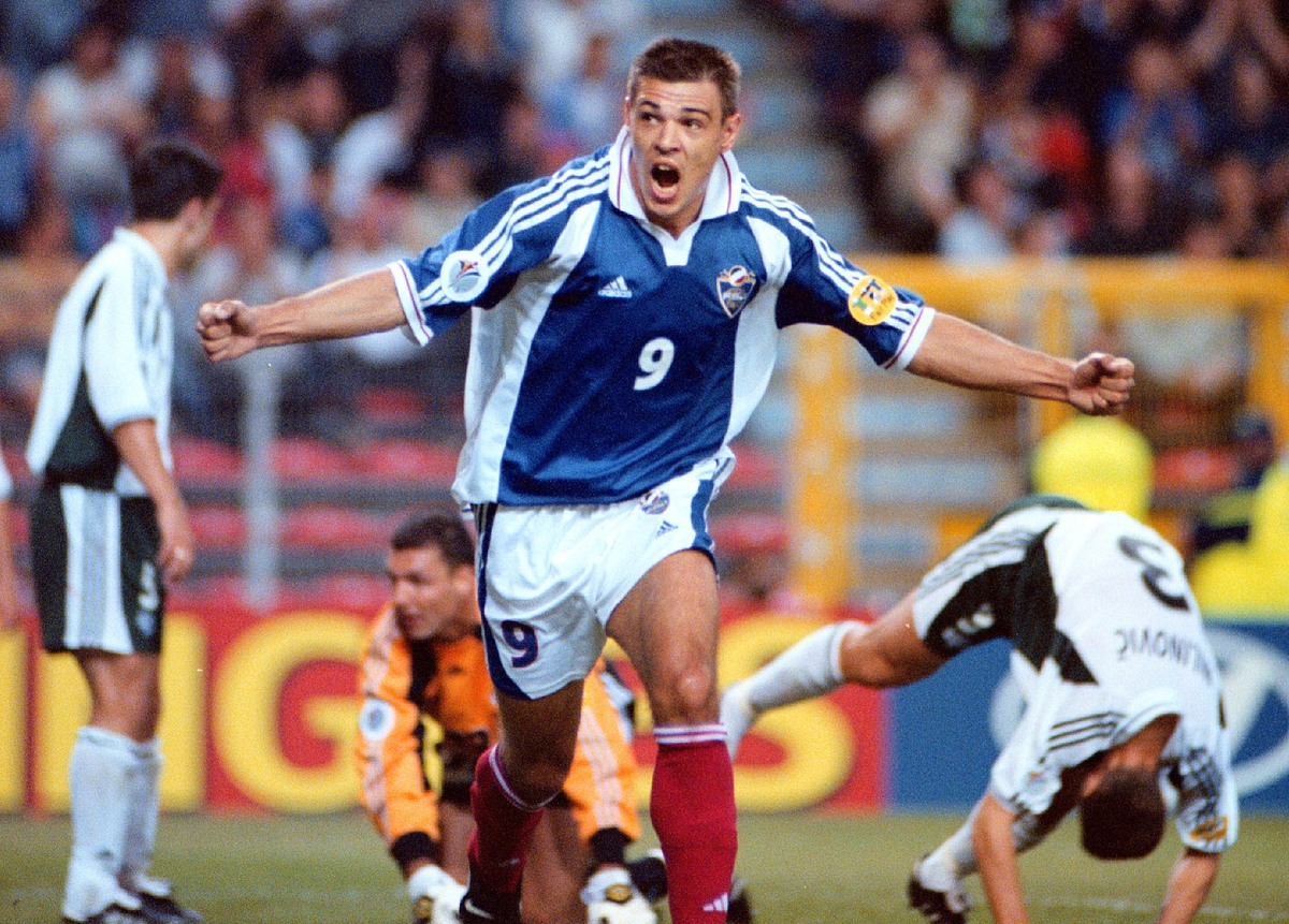 Posle 24 godine naći ćemo se na EP, pa smo rešili da se podsetimo gde su poslednji strelci naše reprezentacije sa šampionata u Belgiji i Holandiji 2000. godine.