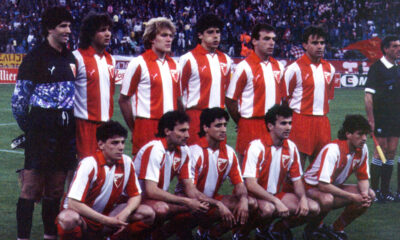 STEVAN STOJANOVIC, SINISA MIHAJLOVIC, ROBERT PROSINECKI, MIODRAG BELODEDIC, ILIJA NAJDOSKI, SLOBODAN MAROVIC, VLADIMIR JUGOVIC, DRAGISA BINIC, DARKO PANCEV, DEJAN SAVICEVIC i REFIK SABANADZOVIC, fudbaleri Crvene zvezde, na utakmici finala kupa sampiona protiv Olimpika, na stadionu Sveti Nikola. Bari, 29.05.1991. foto: Nebojsa Parausic Fudbal, Crvena zvezda, Olimpik Marselj, Finale Kupa Evropskih sampiona, Ekipa