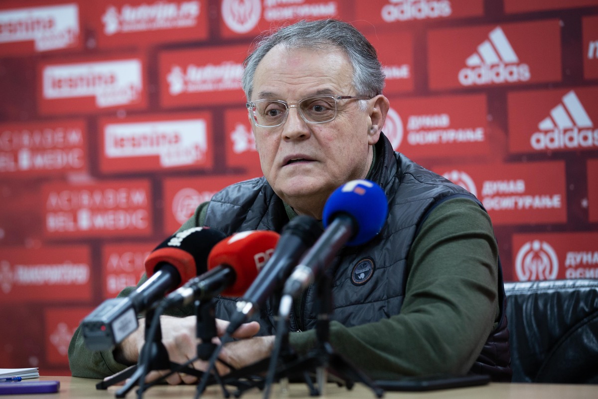 NEBOJSA COVIC, predsednik kosarkasa Crvene zvezde na press konferenciji u hali Aleksandar Nikolic. Beograd, 14.02.2023. foto: MN Press / djk Kosarka, Crvena zvezda