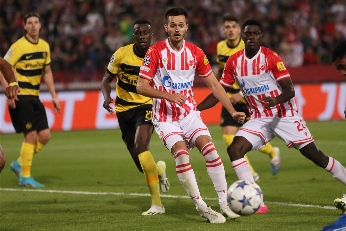 MIRKO IVANIC fudbaler Crvene zvezde na utakmici UEFA Lige Sampiona protiv Jang Bojs Bern na stadionu Rajko Mitic, Beograd 04.10.2023. godine Foto: Marko Metlas Fudbal, Crvena zvezda, UEFA Liga Sampiona , Jang Bojs Bern