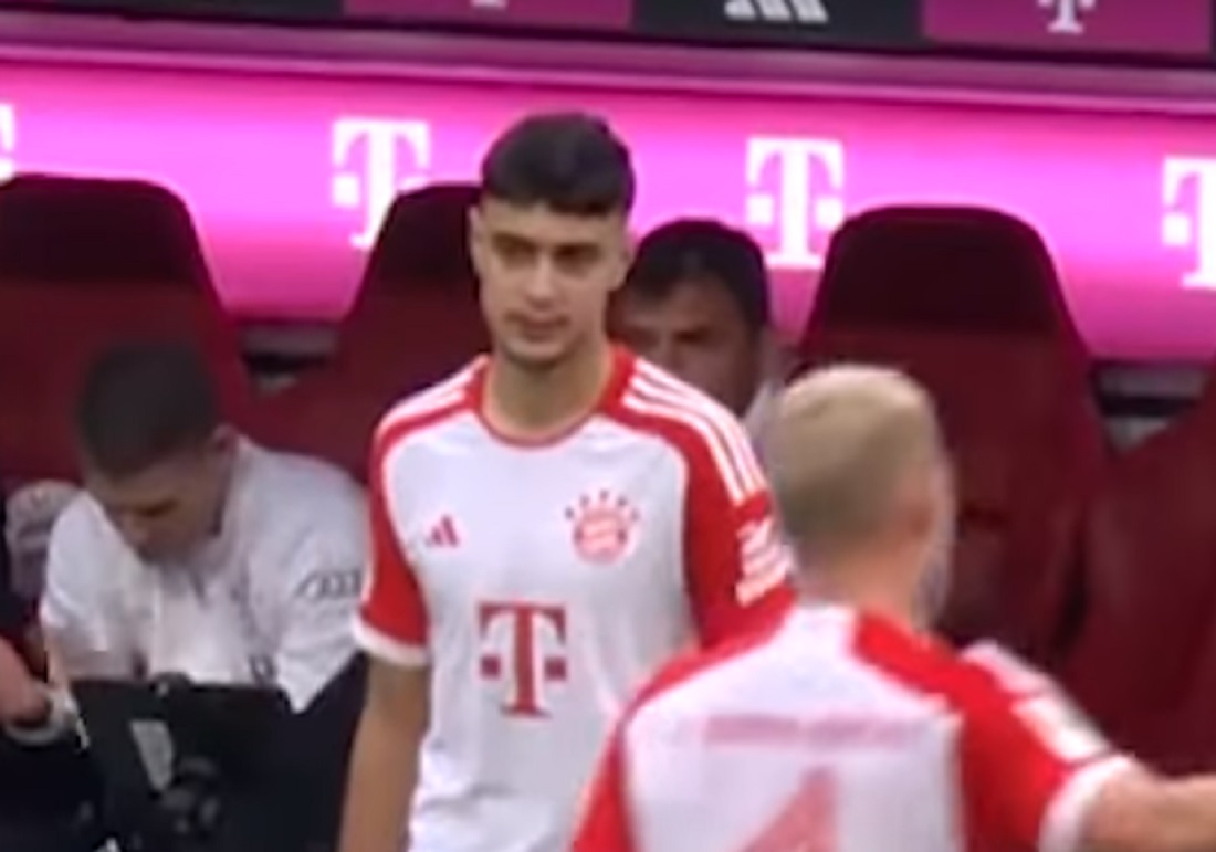 Aleksandar Pavlović potpisao ugovor sa Bajernom