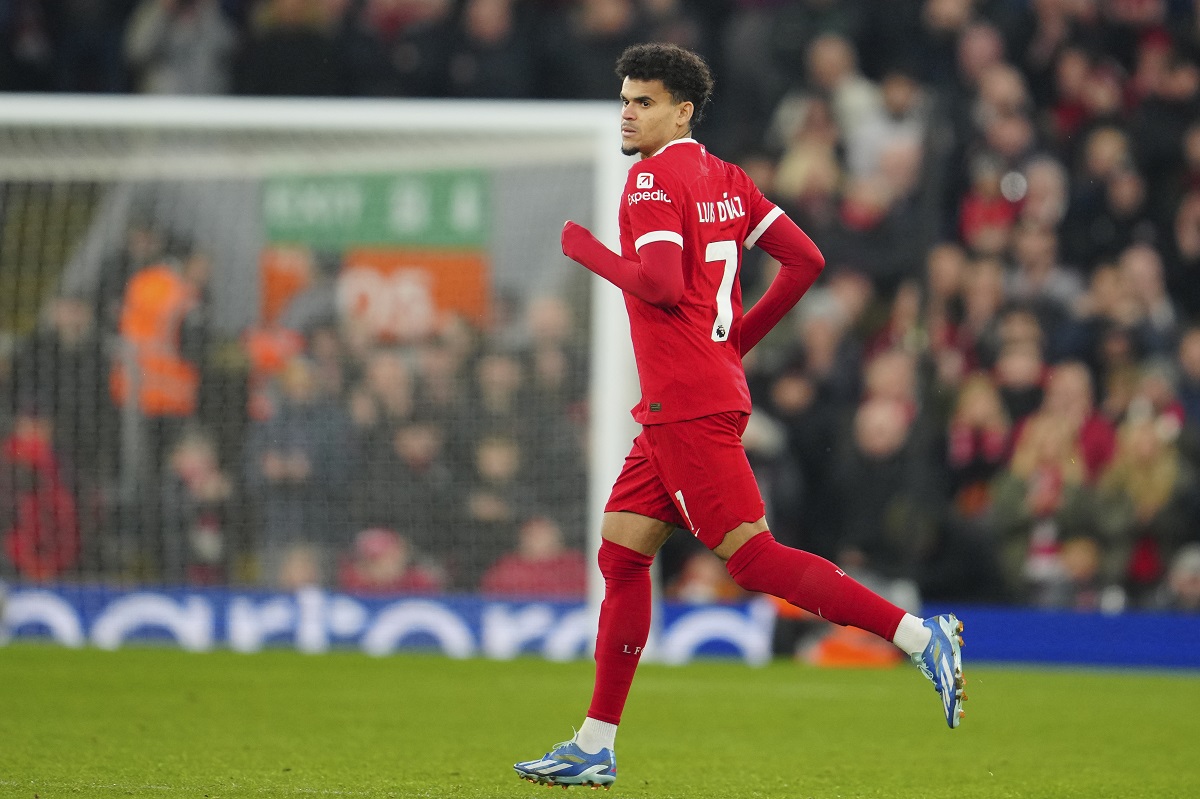 Liverpool's Luis Diaz enters to the pitch during the English Premier League soccer match between Liverpool and Brentford at Anfield stadium in Liverpool, England, Sunday, Nov. 12, 2023. (AP Photo/Jon Super)