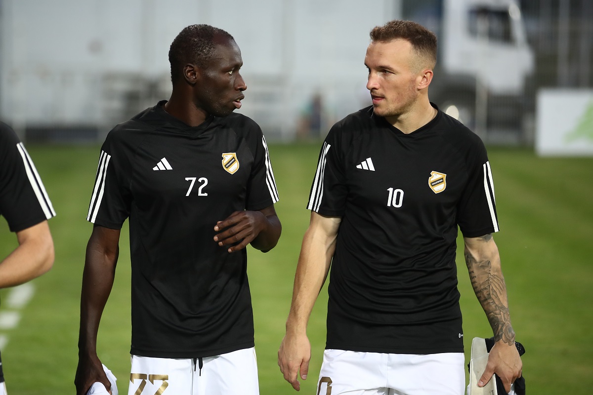 Ibrahima Endijaje, zbog kog je Čukarički kažnjen zbog rasizma