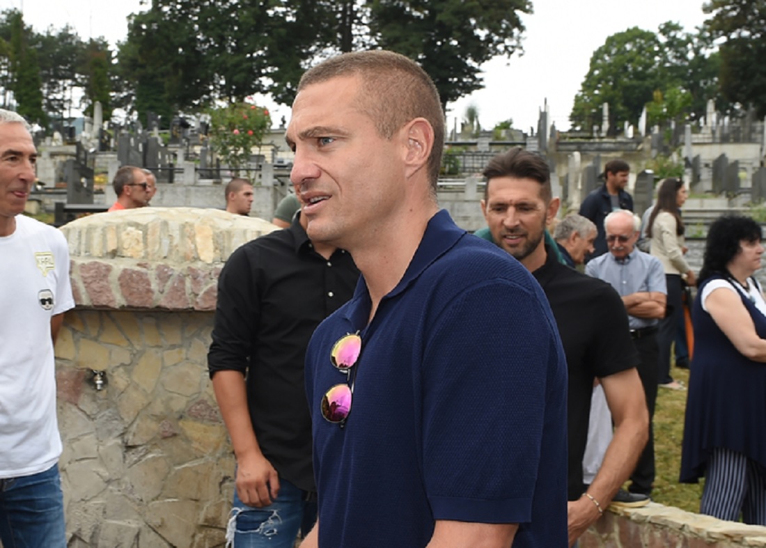 nemanja vidic