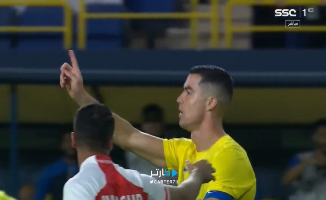 Kristijano Ronaldo, fer-plej potez