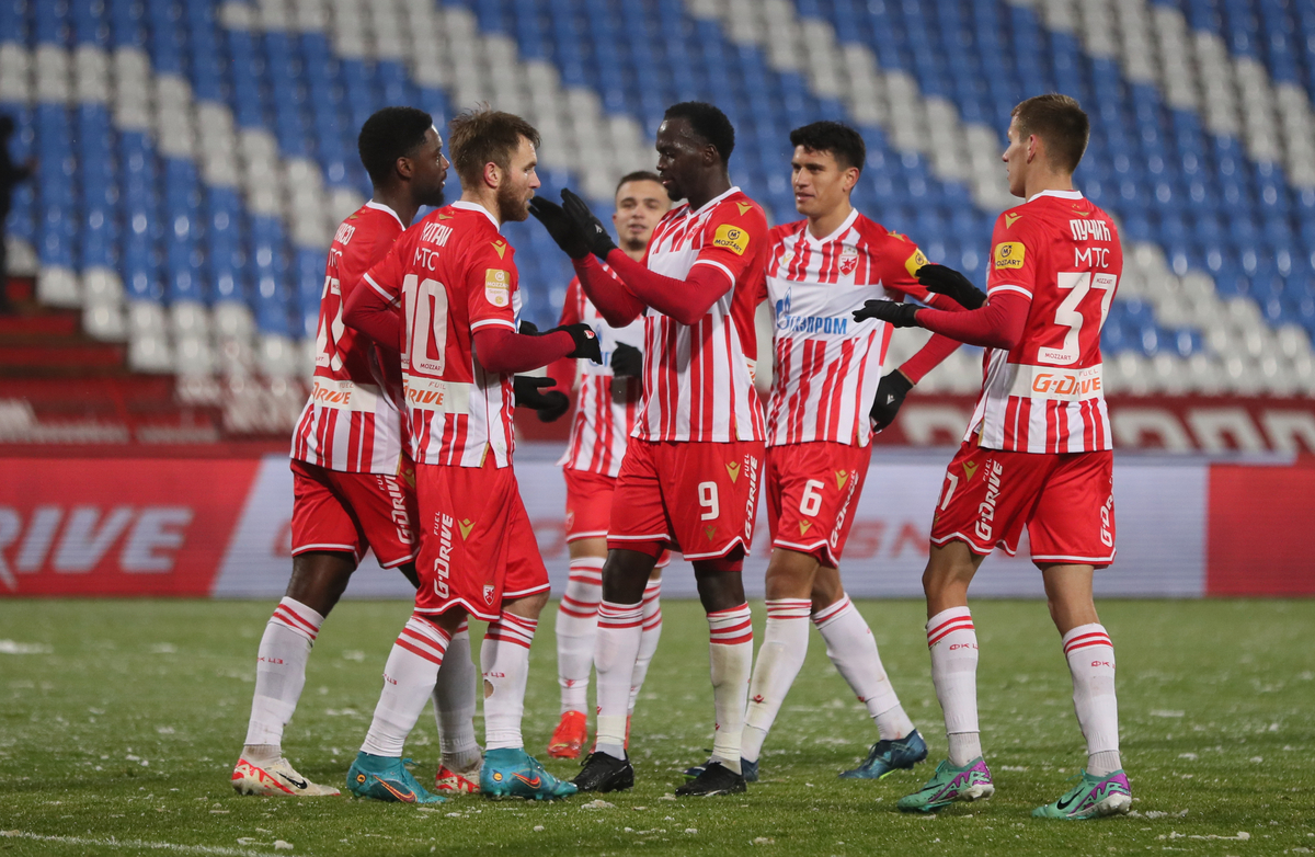 Žan-Filip Kraso, Aleksandar Katai, Šerif Endijaje, Vladimir Lučić, Marko Stamenić, fudbaler Crvene zvezde na utakmici Kupa Srbije protiv Radnickog na stadionu Rajko Mitic. Beograd, 06.12.2023. Foto: Marko Metlas Fudbal, Kup Srbije, Crvena zvezda, Radnicki