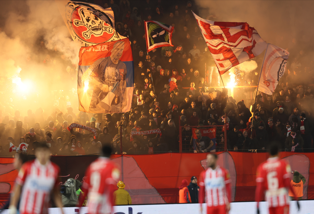 Delije, navijači Crvene zvezde na utakmici Kupa Srbije protiv Radnickog na stadionu Rajko Mitic. Beograd, 06.12.2023. Foto: Marko Metlas Fudbal, Kup Srbije, Crvena zvezda, Radnicki