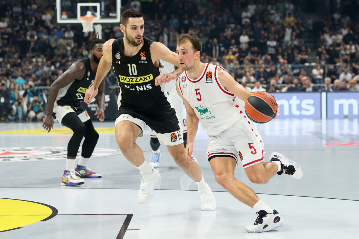 KEVIN PANGOS kosarkas Emporio Armani Milano na utakmici Evrolige protiv Partizana u hali Stark Beogradska arena, Beograd 18.10.2022. godine Foto: Marko Metlas Kosarka, Partizan, Evroliga, Emporio Armani Milano
