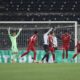 Džofri Činedu i Matija Gluščević fudbaler Radničkog 1923 Kragujevac na utakmici Mocart Superlige protiv Partizana na stadionu Partizana, Beograd 16.12.2023. godine Foto: Ivica Veselinov / MN PRESS FUDBAL, FOOTBALL, MOZZART SUPERLIGA, PRVENSTVO SRBIJE, NATIONAL CHAMPIONSHIP, PARTIZAN, FK RADNICKI KRAGUJEVAC