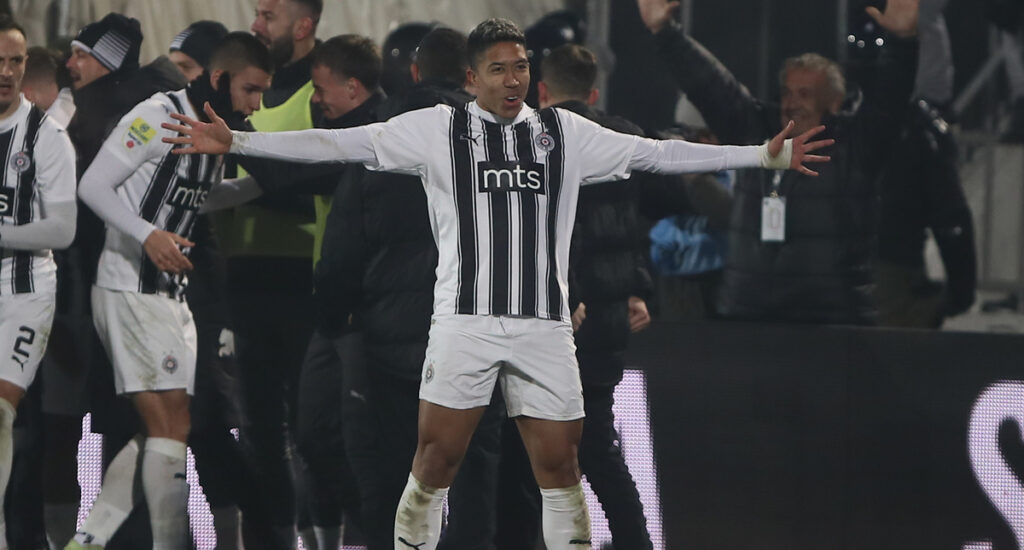 Mateuš Saldanja, fudbaler Partizana, na prvenstvenoj utakmici protiv Crvene zvezde, na stadionu JNA. Beograd, 20.12.2023. foto: MN Press / Ivica Veselinov Fudbal, 171. derbi, Partizan, Crvena zvezda,