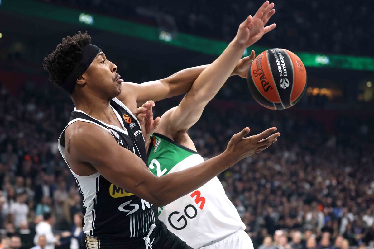kosarkas Partizana na utakmici Evrolige protiv Zalgirisa u hali Stark Arena, Beograd 26.01.2024. Foto: Marko Metlas Kosarka, Partizan, Evroliga, Zalgiris