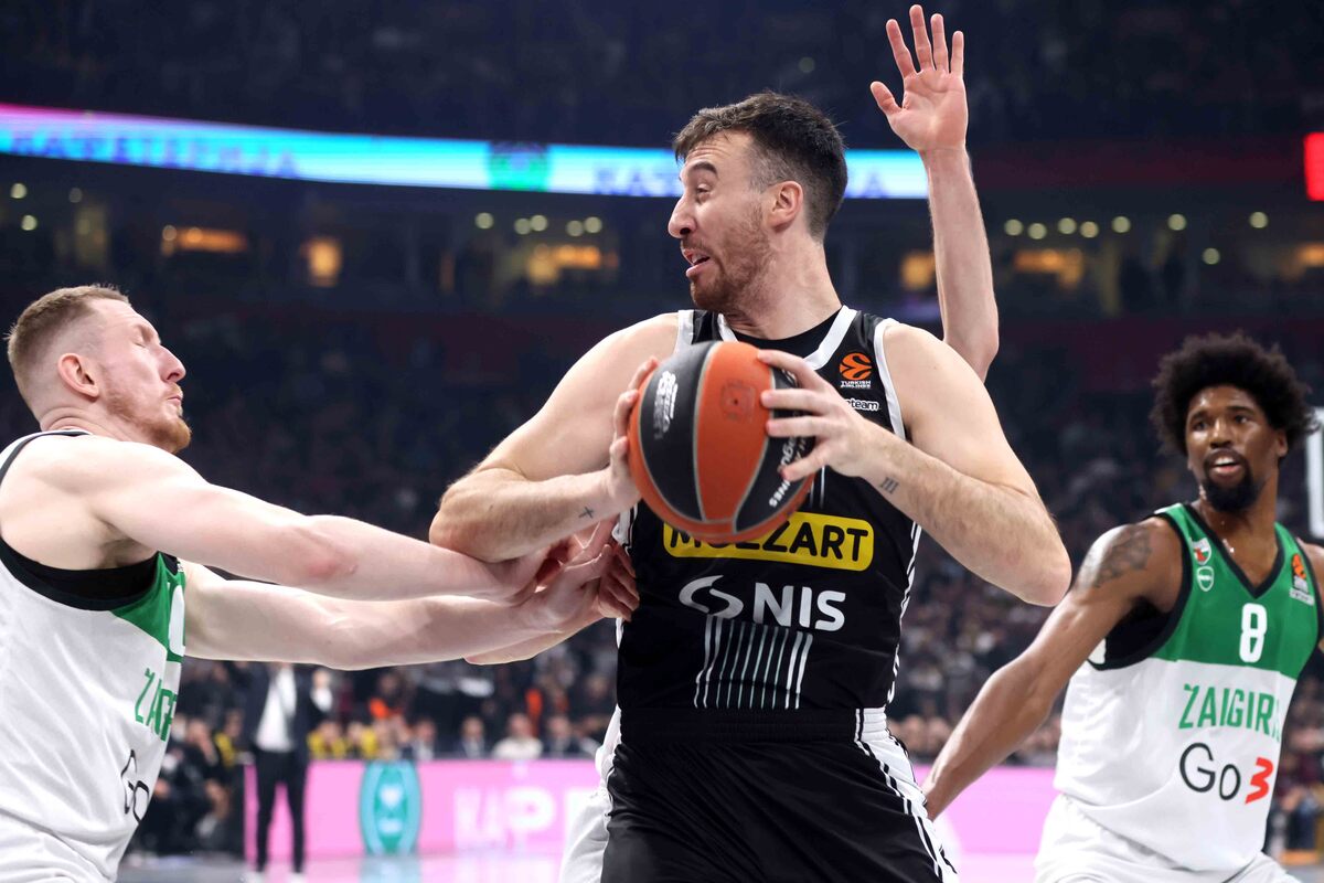 kosarkas Partizana na utakmici Evrolige protiv Zalgirisa u hali Stark Arena, Beograd 26.01.2024. Foto: Marko Metlas Kosarka, Partizan, Evroliga, Zalgiris