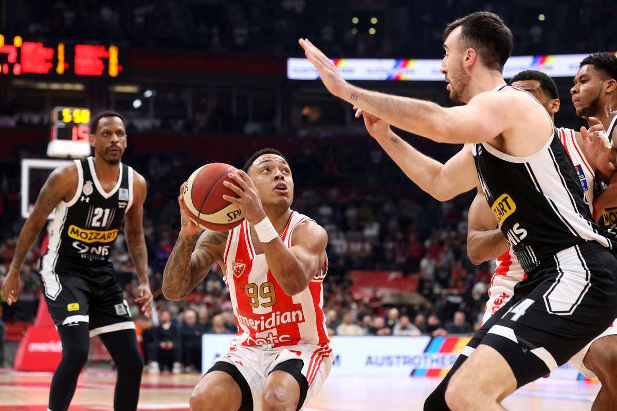kosarkas Crvene zvezde na utakmici Jadranske ABA lige protiv Partizana u hali Stark Beogradska arena, Beograd 28.01.2024. godine Foto: Marko Metlas Kosarka, Crvena zvezda, Jadranska ABA liga, Partizan