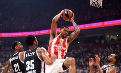 kosarkas Crvene zvezde na utakmici Evrolige protiv Partizana u hali Stark Beogradska arena, Beograd 04.01.2023. godine Foto: Marko Metlas Kosarka, Crvena zvezda, Evroliga, Partizan