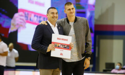 DEJAN MILOJEVIC i NIKOLA JOKIC na revijalnoj kosarkaskoj utakmici DEKI CIAO u hali Mega Factory, Beograd 11.06.2020. godine Foto: MN PRESS / Ivica Veselinov