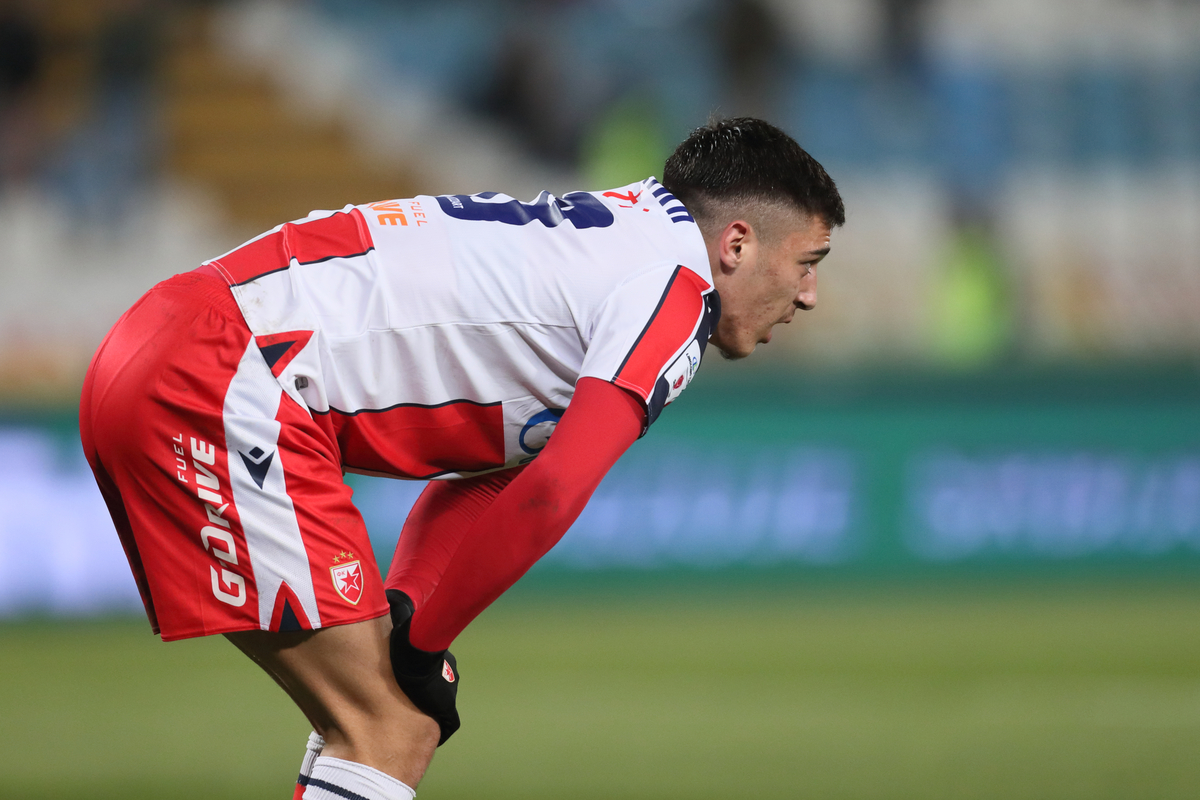 MARKO LAZETIC fudbaler Crvene zvezde na utakmici Superlige Prvenstva Srbije protiv Vozdovca na stadionu Rajka Mitica, Beograd, 01.12.2021. godine Foto: Marko Metlas Fudbal, Crvena zvezda, Superliga Prvenstvo Srbije, Vozdovac
