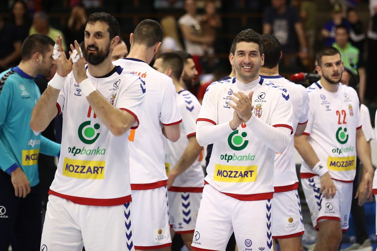 Radost rukometasa Srbije na utakmici kvalifikacija za Svetsko Prvenstvo protiv Slovacke u SC SPENS, Novi Sad 30.04.2023. godine Foto: Ivica Veselinov / MN PRESS RUKOMET, HANDBALL, SRBIJA, SERBIA, SLOVAKIA, SLOVACKA, KVALIFIKACIJE ZA SVETSKO PRVENSTVO, WORLD CUP QUALIFIERS