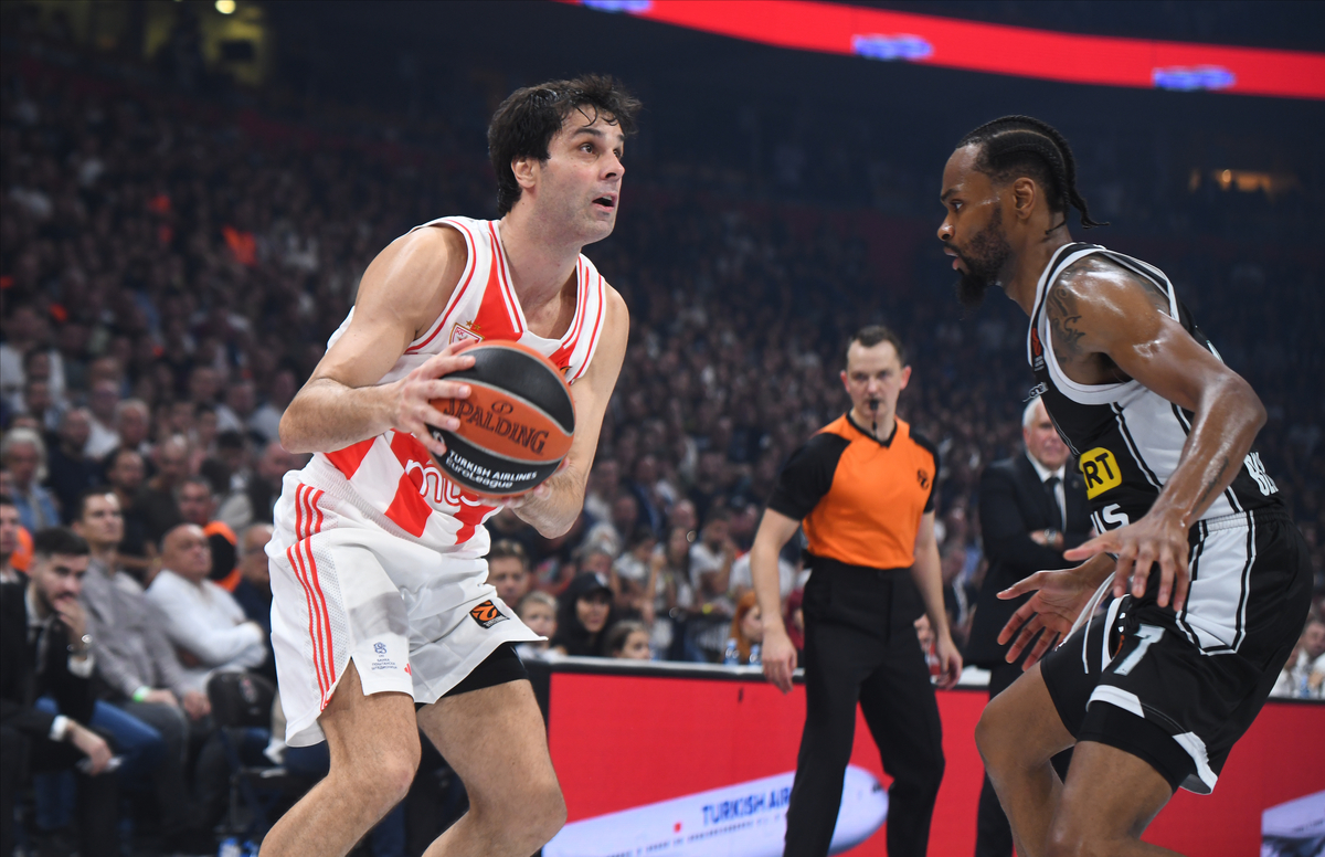 MILOS TEODOSIC kosarkas Crvene zvezde na utakmici Evrolige protiv Partizana u hali Stark Beogradska arena, Beograd 26.10.2023. godine Foto: MN PRESS Kosarka, Partizan, Evroliga, Crvena zvezda