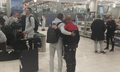 Gajas Zahid i radnik aerodroma na Kipru