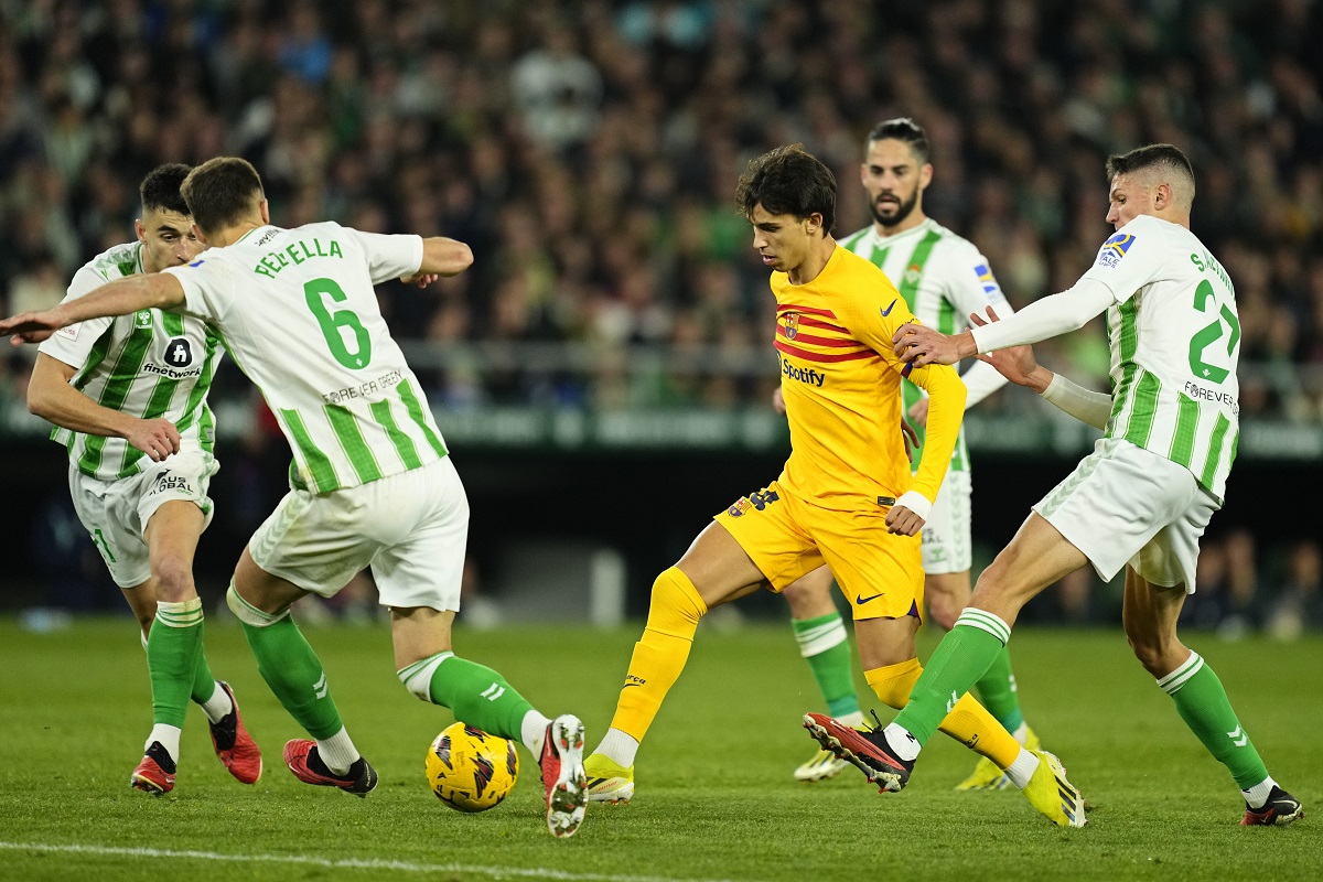 Žoao Feliks, Isko, Betis, Barselona