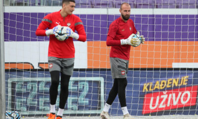 DJORDJE PETROVIC golman i VANJA MILINKOVIC SAVIC golman fudbaleri reprezentacije Srbije trening pred prijateljsku utakmicu protiv Jordana na stadionu Viola park, Bec, 15.06.2023. godine Foto: Marko Metlas Fudbal, Srbija, Jordan, Trening