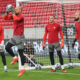 DJORDJE PETROVIC golman, PREDRAG RAJKOVIC golman, BORIS RADUNOVIC golman, VANJA MILINKOVIC SAVIC golman fudbaleri reprezentacije Srbije na treningu pred utakmicu kvalifikacija za UEFA Evropsko prvenstvo 2024 godine protiv Madjarske na stadionu Ferenc Puskas, Budimpesta 13.10.2023. godine Foto: Marko Metlas Fudbal, Reprezentacija, Srbija, Madjarska, UEFA Evropsko prvenstvo, EURO 2024
