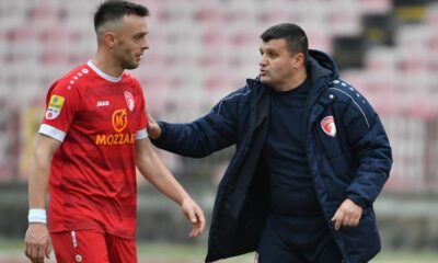 LJUBISA PECELJ fudbaler i FEDJA DUDIC trener fudbalera Radnickog1923 na utakmici Superlige Prvenstva Srbije protiv TSC-a na stadionu Cika Daca, Kragujevac 09.12.2023. godine Foto: MI / MN PRESS FUDBAL, MOZZART SUPERLIGA SRBIJE, PRVENSTVO SRBIJE, RADNICKI 1923 KRAGUJEVAC, TSC
