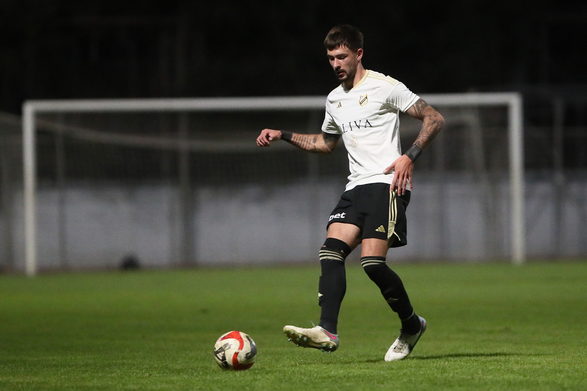BOJAN KOVACEVIC fudbaler Cukarickog na utakmici protiv FK Enad, Limasol 22.01.2024. godine Foto: Ivica Veselinov / MN PRESS FUDBAL, FOOTBALL, FK CUKARICKI, PRIPREME, FC ENAD, LIMASOL, KIPAR