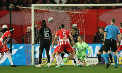 fudbaler Crvene zvezde na utakmici Mocart Superlige protiv Partizana, na stadionu Rajko Mitic, Beograd, 09.03.2024. foto: Marko Metlas Fudbal, 172. derbi, Partizan, Crvena zvezda, derbi, Superliga