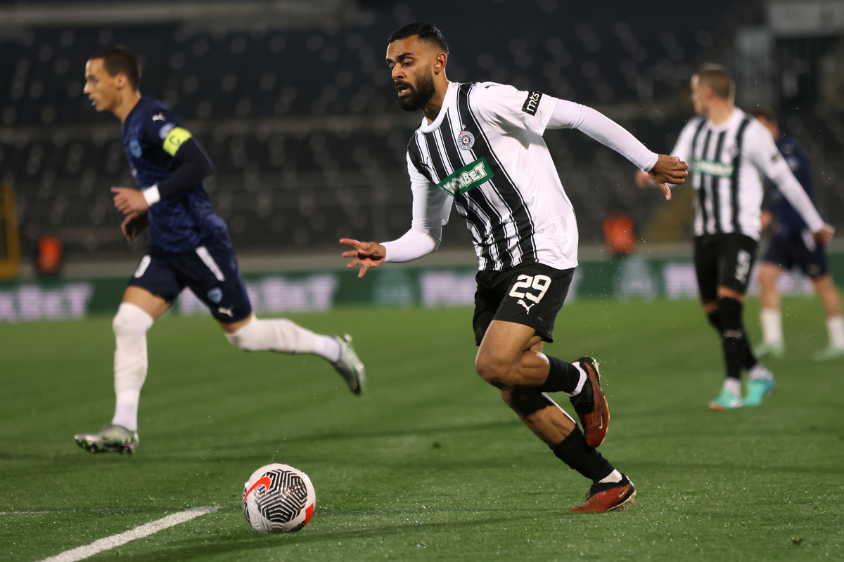 fudbaler Partizana na utakmici Mocart Superlige protiv Zeleznicara iz Panceva na stadionu Partizana, Beograd 02.03.2024. godine Foto: Marko Metlas Fudbal, Prvenstvo Srbije, Mocart Superliga, Partizan, Zeleznicar Pancevo