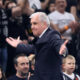Trener Partizana na utakmici Evrolige protiv Real Madrida u hali Stark Beogradska arena, Beograd 21.03.2024. godine Foto: Marko Metlas Kosarka, Partizan, Evroliga, Real Madrid