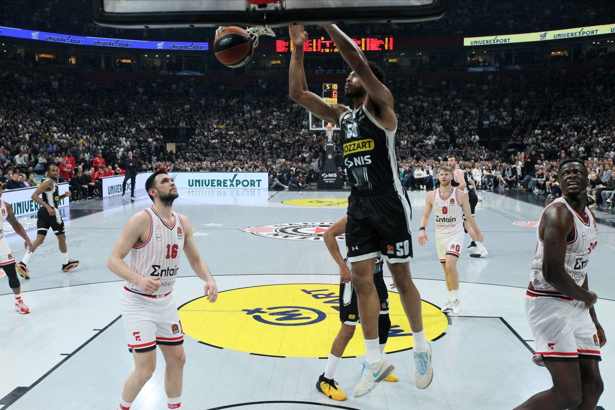 kosarkas Partizana na utakmici Evrolige protiv Olimpijakosa u hali Stark Beogradska arena, Beograd 28.03.2024. godine Foto: Marko Metlas Kosarka, Partizan, Evroliga, Olimpijakos